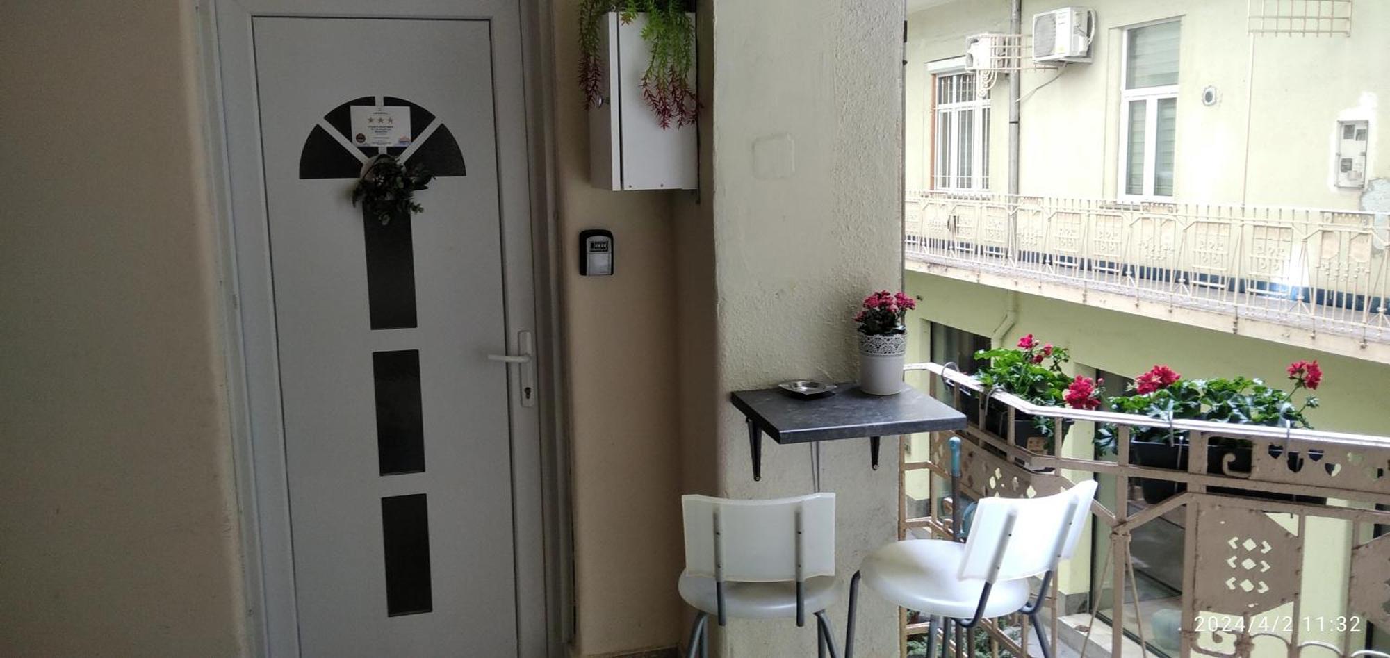 Suzan'S Apartment In The Heart Of Budapest Eksteriør bilde